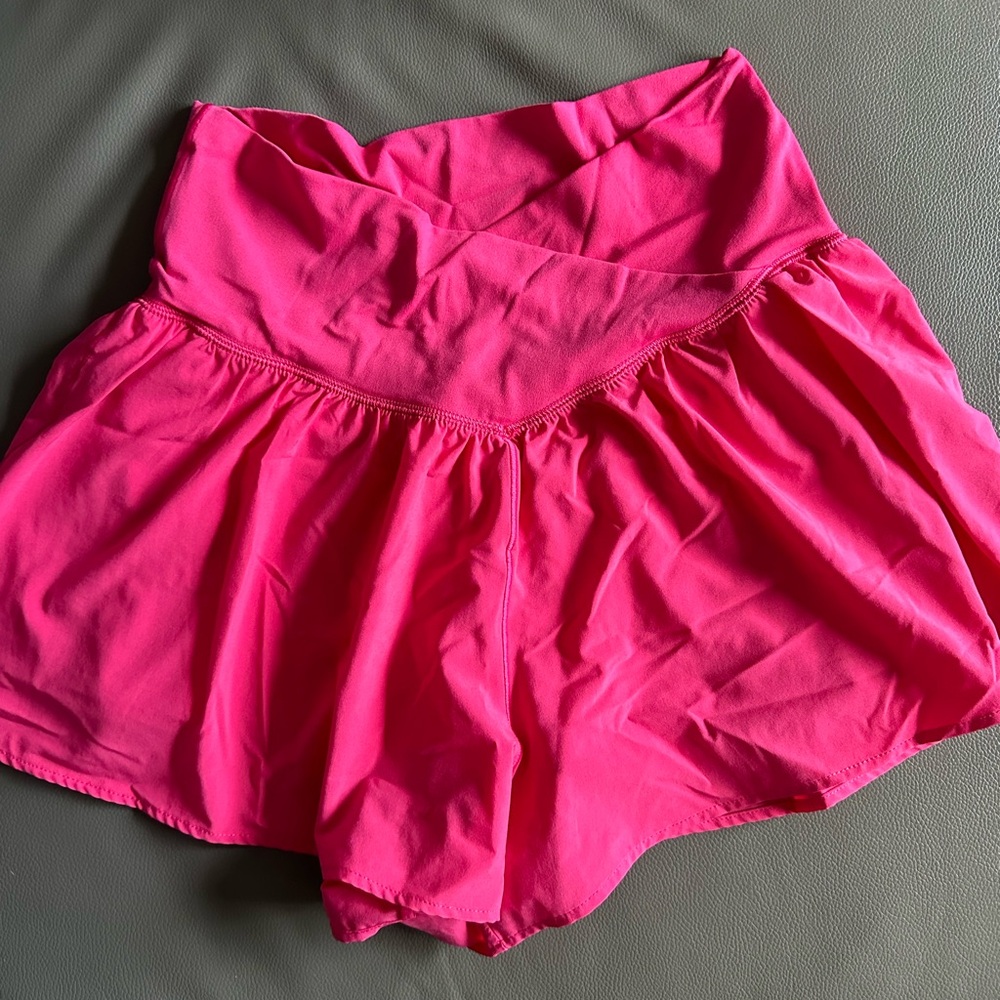 Offline Crossover Flowy Short